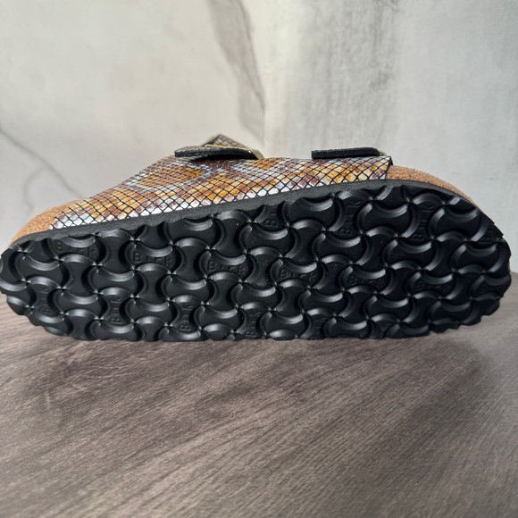 BIRKENSTOCK Arizona Python Brown Big Buckle Sandal - Picture 5 of 5